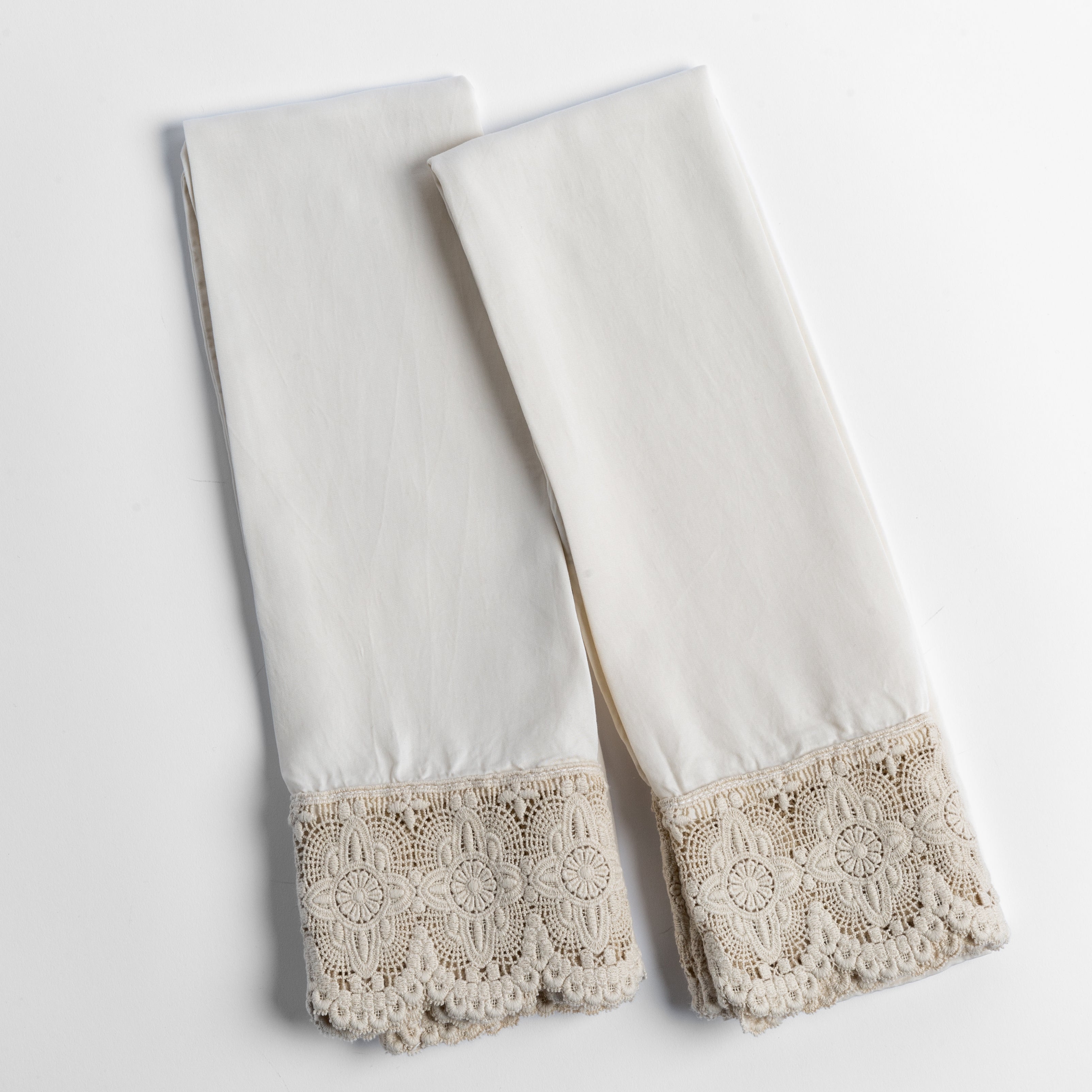 Madera Luxe Pillowcase Bundle