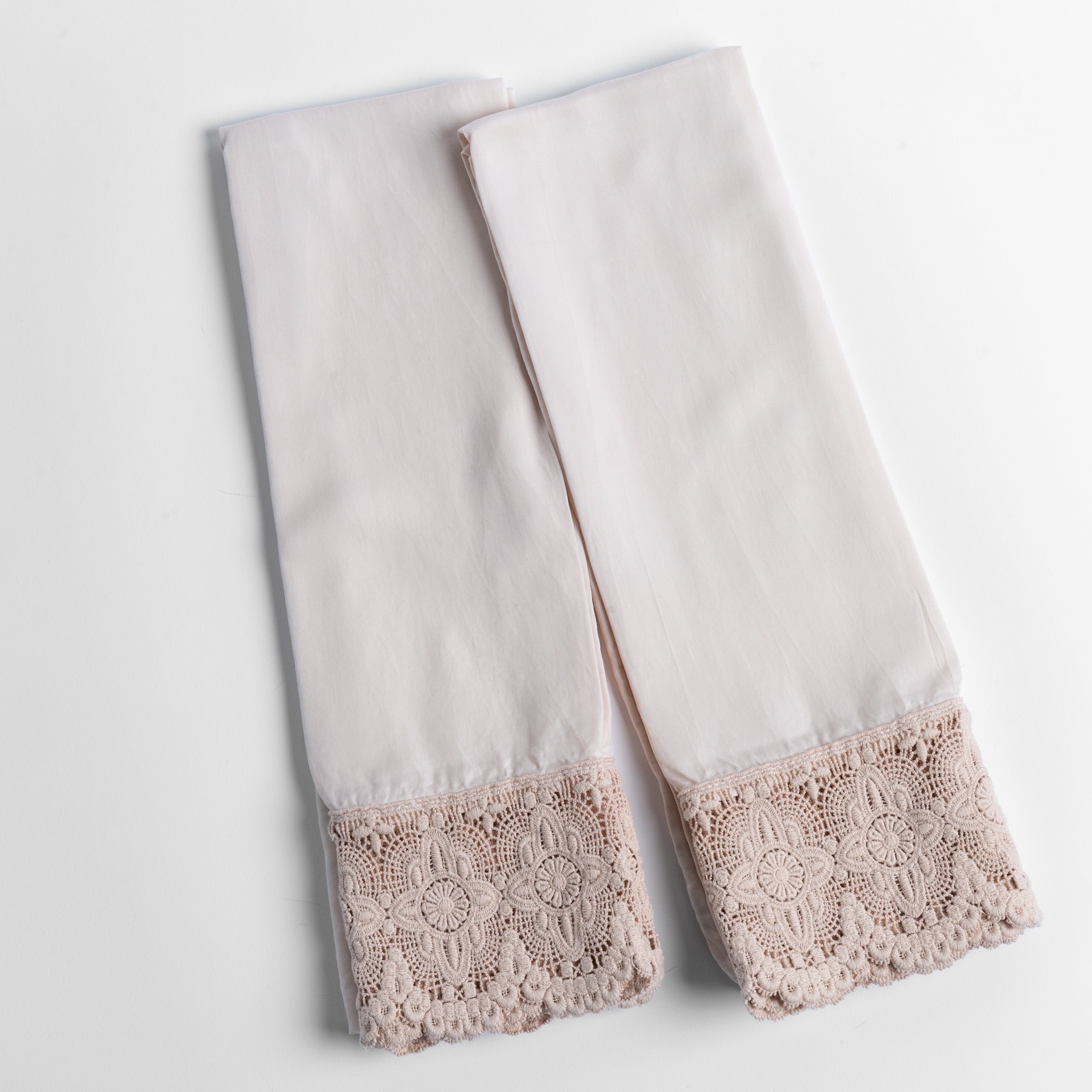 Madera Luxe Pillowcase Bundle